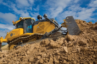 John Deere представляет новый гусеничный бульдозер 950К