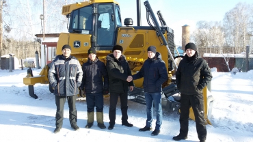 «Алтай-Форест» выбрал бульдозер John Deere для работы в сложных условиях
